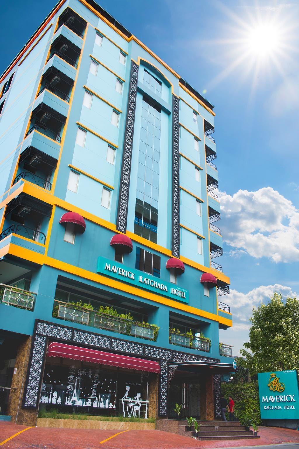 Maverick Ratchada Hotel Bangkok Exterior photo